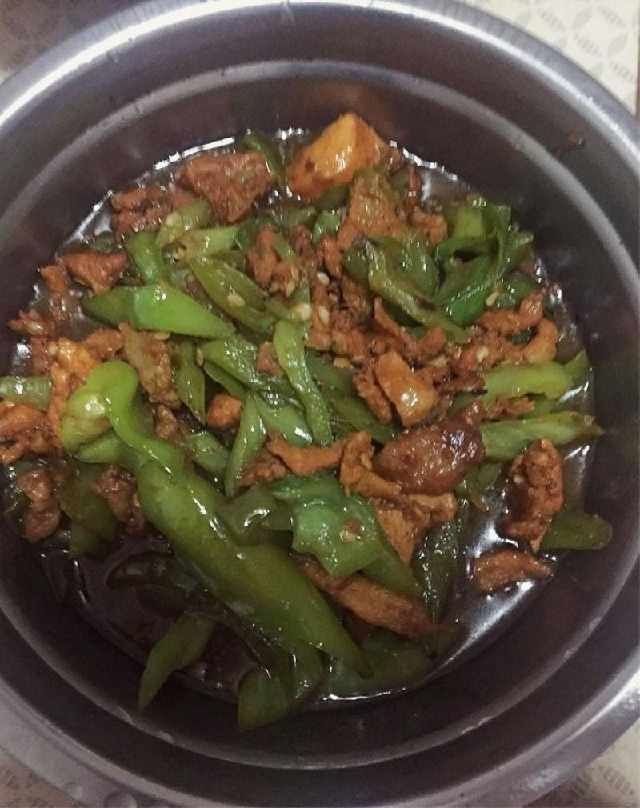 晚餐|小姑子婚后住娘家,看看每天晚餐伙食,该不该问她要生活费?