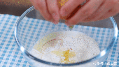 儿子馋它大半年,终于吃上了!蓬松香脆、味道纯正