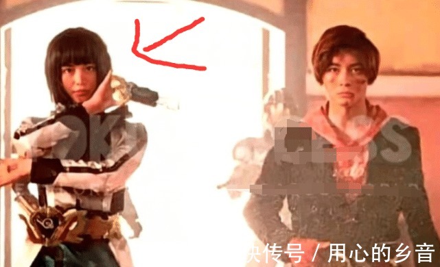 手办|假面骑士千骑狂热粉丝秀收藏,看到满屋子的周边后,网友酸了!