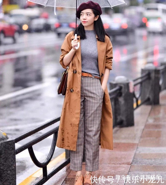 女人|想让整个秋季时髦起来,风衣穿法得有新点子,这样才能更时尚