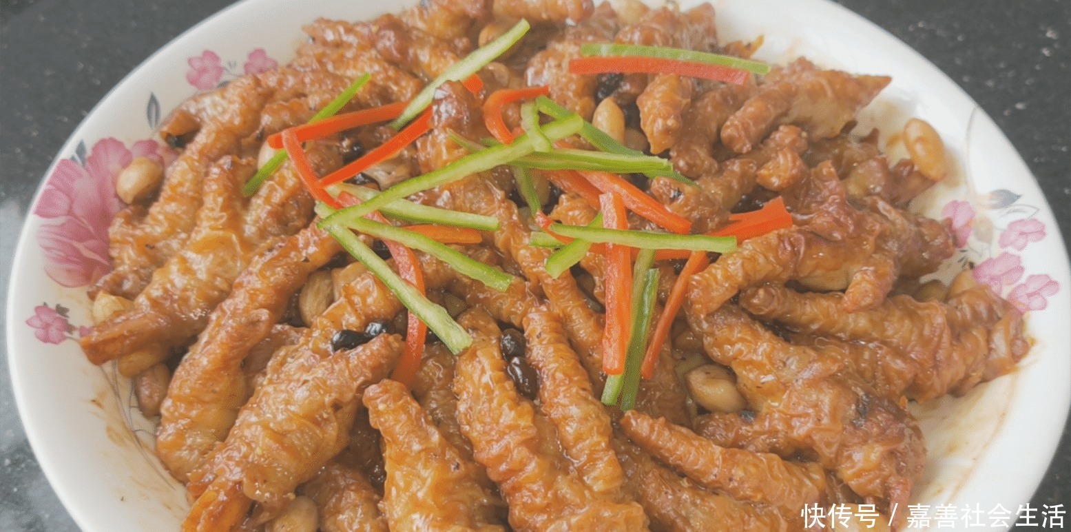 在家|每一次到茶楼必点的凤爪做法,详细教程,在家一样可以做,好美味