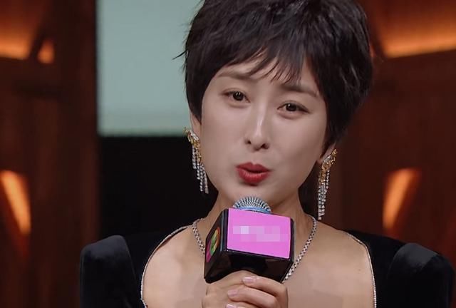 演員|倪虹潔被淘汰后一天接到三劇本,馬蘇也馬上進組拍戲,那黃奕呢?