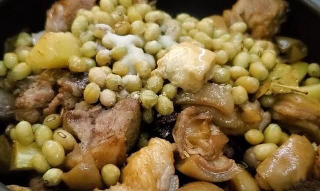 立冬后,多给家人做这锅肉,滋补又保暖,1周吃1回,手脚不再冰凉