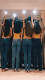 |搞笑趣图:女神和女汉子坐姿的区别