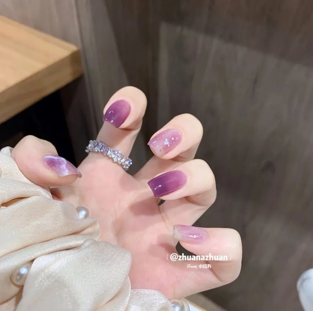 回村的诱惑|拜拜牛油果绿!今夏超火流行色时髦又高级,早穿早美