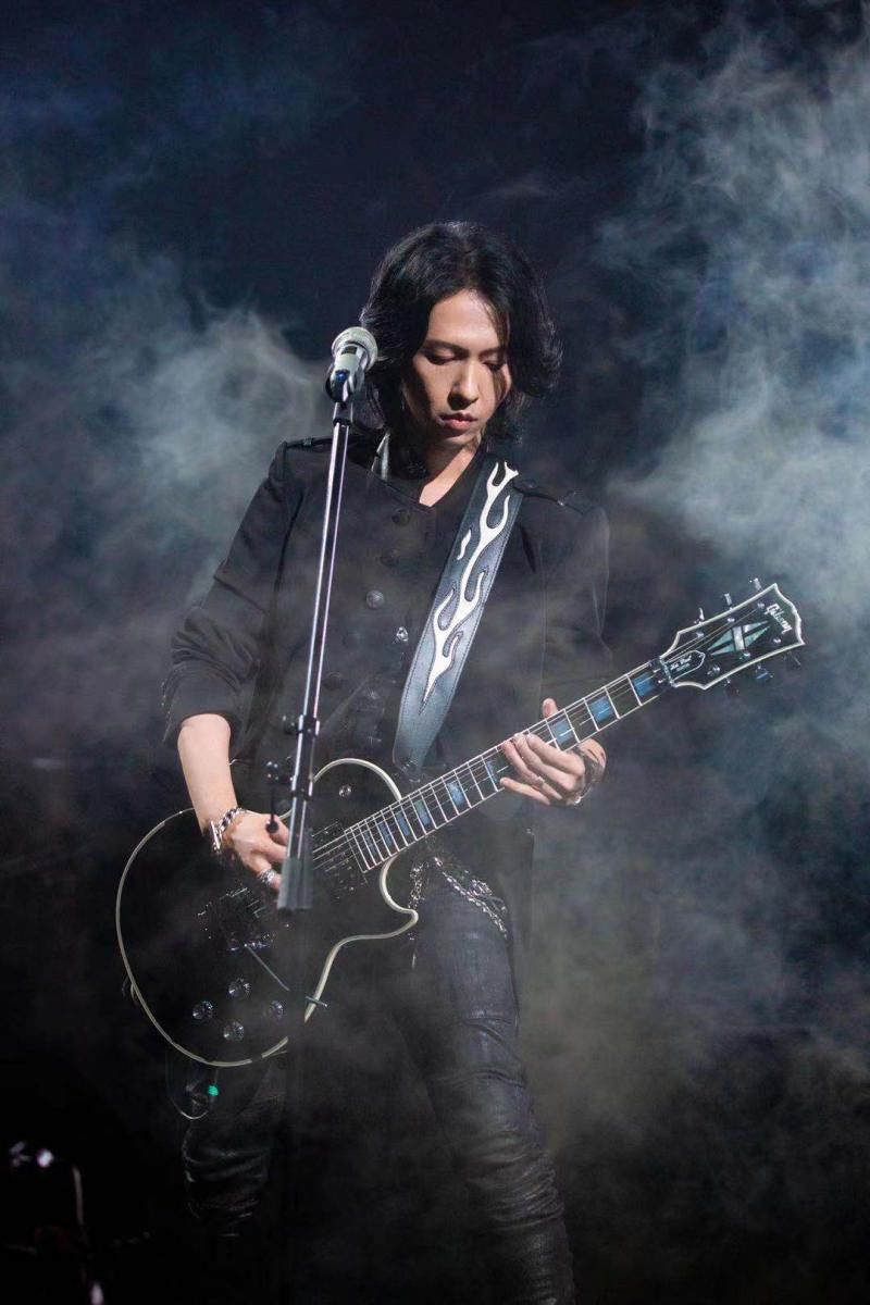 哥哥们|好厨艺好呆萌，“暖心哥哥”张淇：帅在四十，有担当