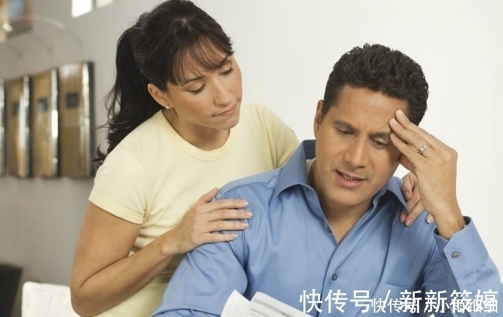 日常|肝脏受损时，身体可能会出现5个日常“小症状”