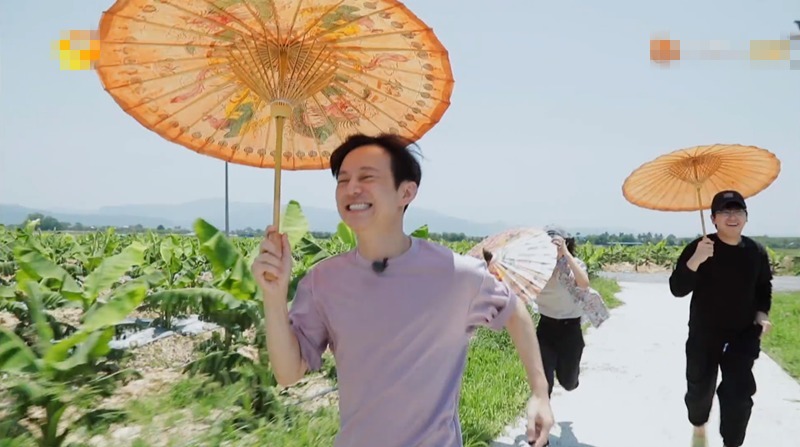 向往的生活分批录制实锤!吃饭叫外卖还假装送客,剪辑都圆不回来