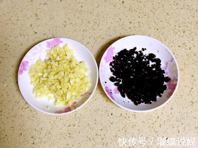 排骨的新做法，既好吃又不上火，2碗大米饭都吃不够