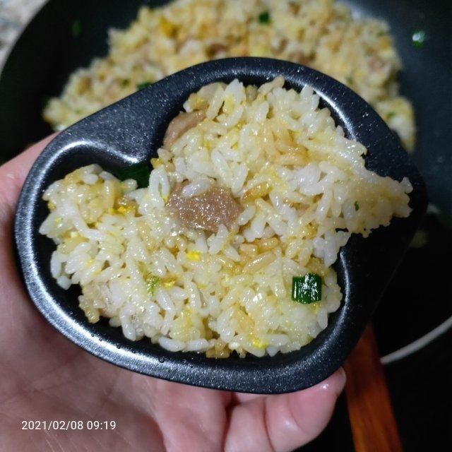  牛肉丸片蛋炒饭，宝宝们喜欢的小鸭鸭饭