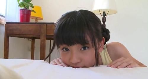 宝爸|爸爸感冒打吊瓶,女儿哭得天昏地暗,宝爸:我觉得我还能抢救一下