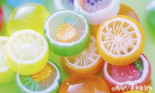 巧克力|学生党敢“放肆”偷吃的零食,认出来画笔巧克力,却被固体胶骗了