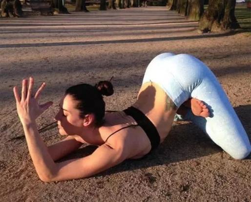 屈臂|真正融入心灵的瑜伽,亲近自然,释放压力,放飞身心发掘真正快乐