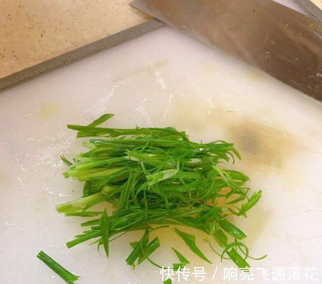清蒸仓|清蒸仓鱼，肉质鲜甜，很适合小孩子吃哦！清蒸仓鱼，肉质鲜甜，很适合小孩子吃哦！