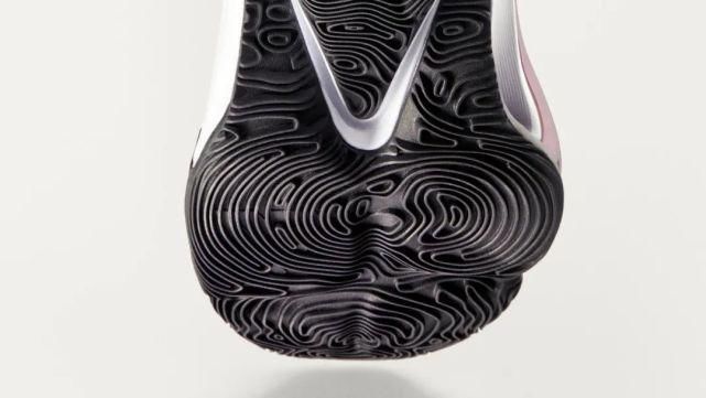 kobe|Zoom Freak 3 正式发布