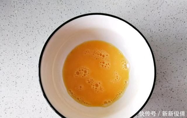 失眠最怕吃此菜,每天炒一盘,补脑益智,养心安神,一觉睡到天亮