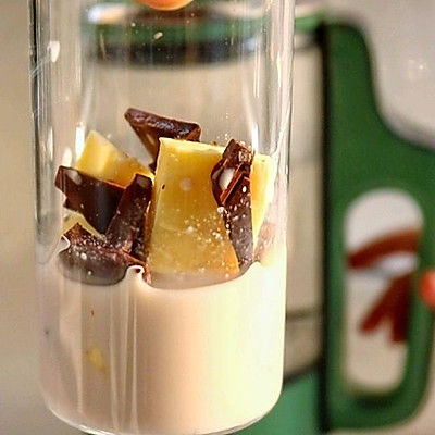 巧克力草莓蛋糕