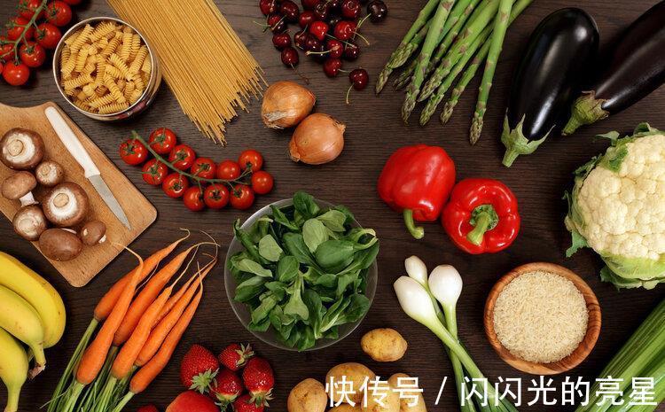 晚餐|坚持不吃晚饭的人，最后怎么样了？除了变瘦，还有3个后果等着你