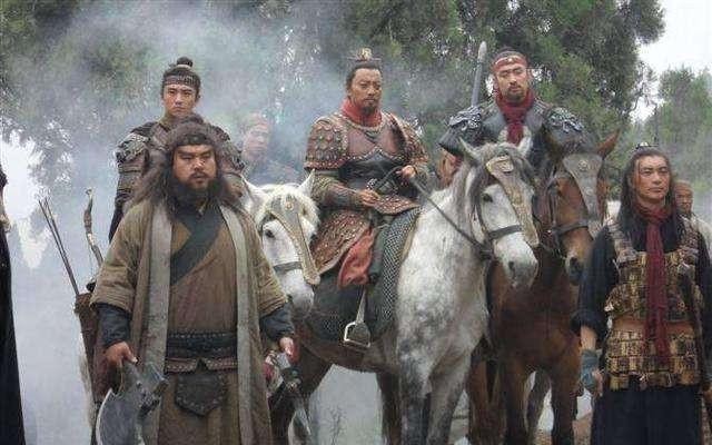 梁山好汉|宋江招安究竟对不对?如果不招安,梁山众多好汉会怎么样?