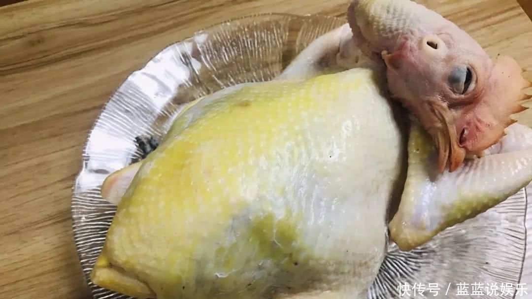 无闭|学识整只“大爷鸡”,新年宴客无闭翳