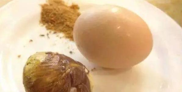 网评“最难吃”的4大美食,普通人难以下咽,连吃货都退避三舍