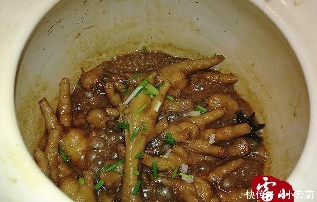 鸡爪这样烧真好吃,学好可以开店了!