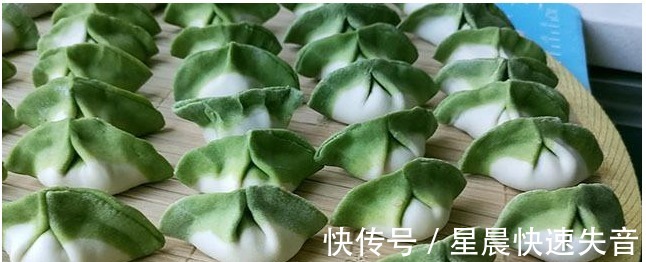 它比韭菜饺子简单,比白菜饺子好处,不放味精,自然鲜香,我常包!