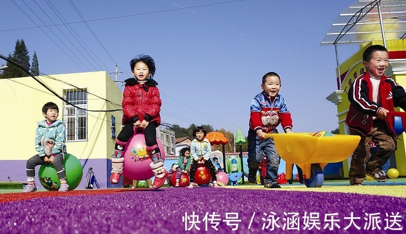 磨磨蹭蹭|在家挑食,在幼儿园能吃两碗!孩子吃饭情况反差大,问题出在哪