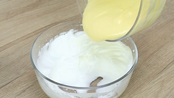 宝宝|2个鸡蛋1杯酸奶就能做！宝宝的主食、零食都有了