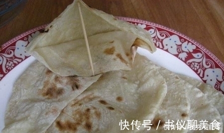 面皮|薄饼不用蒸,学会这一招,一次一大张,好吃又劲道