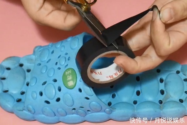 拖鞋|在拖鞋上粘2节胶带，没想到做用这么大，10个人9个人都需要！