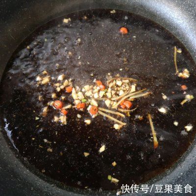 白灼菜心时，记得加点它，菜心翠绿鲜嫩，清脆爽口
