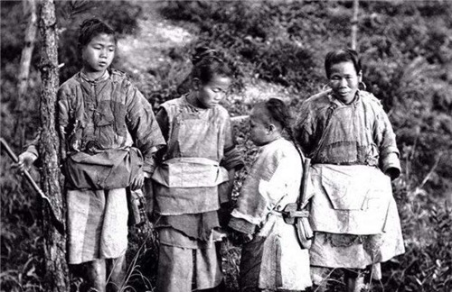 血脉|偏远山村发现满清皇族嫡系血脉，为保持血统纯正，拒绝和外人通婚