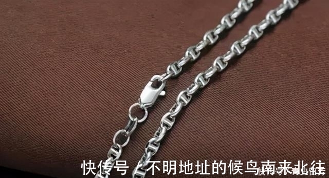 科普|热门项链和手链样式科普:肖邦链、蛇骨链、凤尾链
