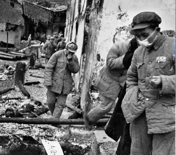 毒死|大汉奸李士群,被日军毒死后,他那艳压群芳的妻子下场如何?