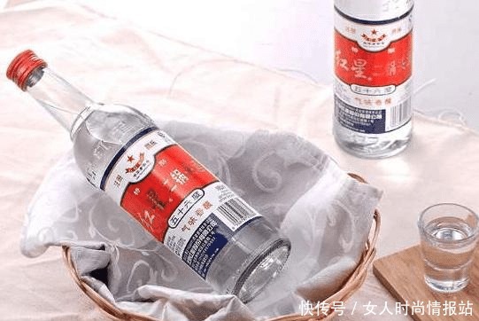 最低|中国“最低调”的白酒大王,价格15元,销量却远在茅台之上