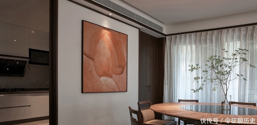 卧室|设计师真聪明，卧室房门这样设计，面积顿时增加一倍