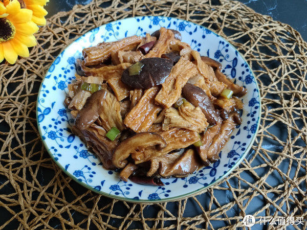 蛋白质|吃猪肉牛肉不如吃它，蛋白质含量高达40，再贵也要吃