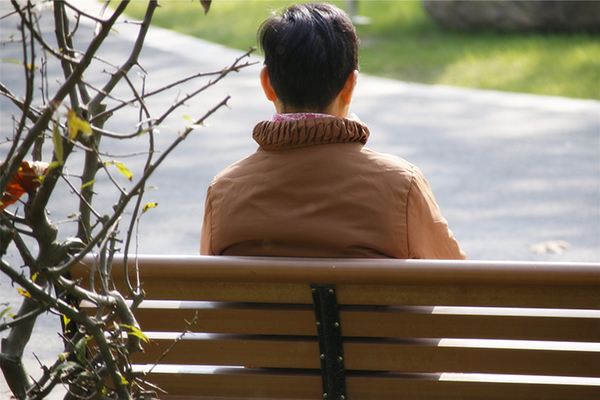 骨质疏松|50岁上下的女人,经常浑身疼,是得了大病医生的话令人放心