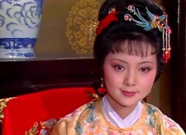 宝钗#红楼梦中高级的“炫富”,黛玉和贾母是代表,宝钗和王熙凤是例外