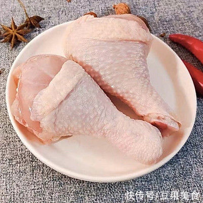 料足口感好，你一定喜欢的香煎鸡腿～下饭必备