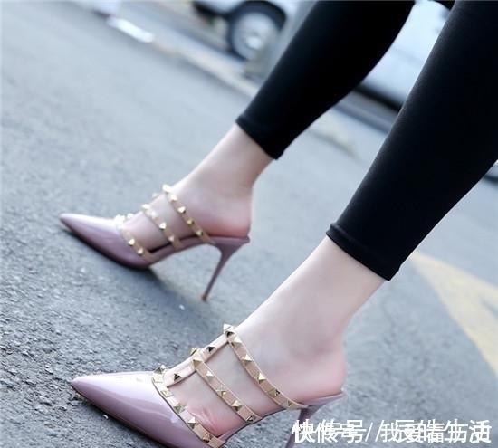 高跟鞋 时尚风情的高跟凉鞋,衬托美足优雅的气质