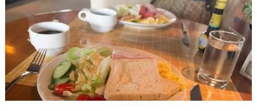 秘诀|“减肥秘诀”：起床3做，中午2做，睡前2不做，减肥或能成功