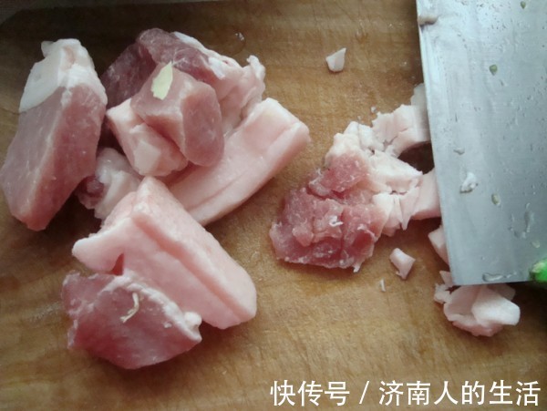 试试此种馅的饺子,保证你吃过一次后,不再只喜欢吃肉馅的!