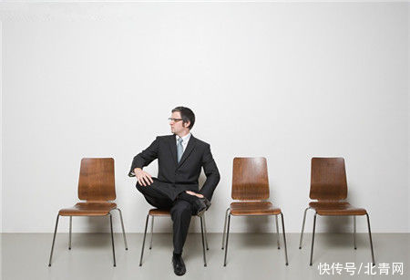 妇科炎症|常跷二郎腿，危害有多少？