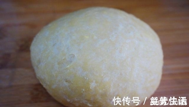 面粉别再蒸馒头了, 和面不放一滴水, 比馒头好吃百倍