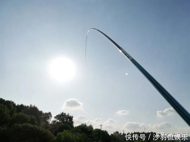 垂钓最爽的5个时刻,正常人难以理解,钓鱼人直呼过瘾