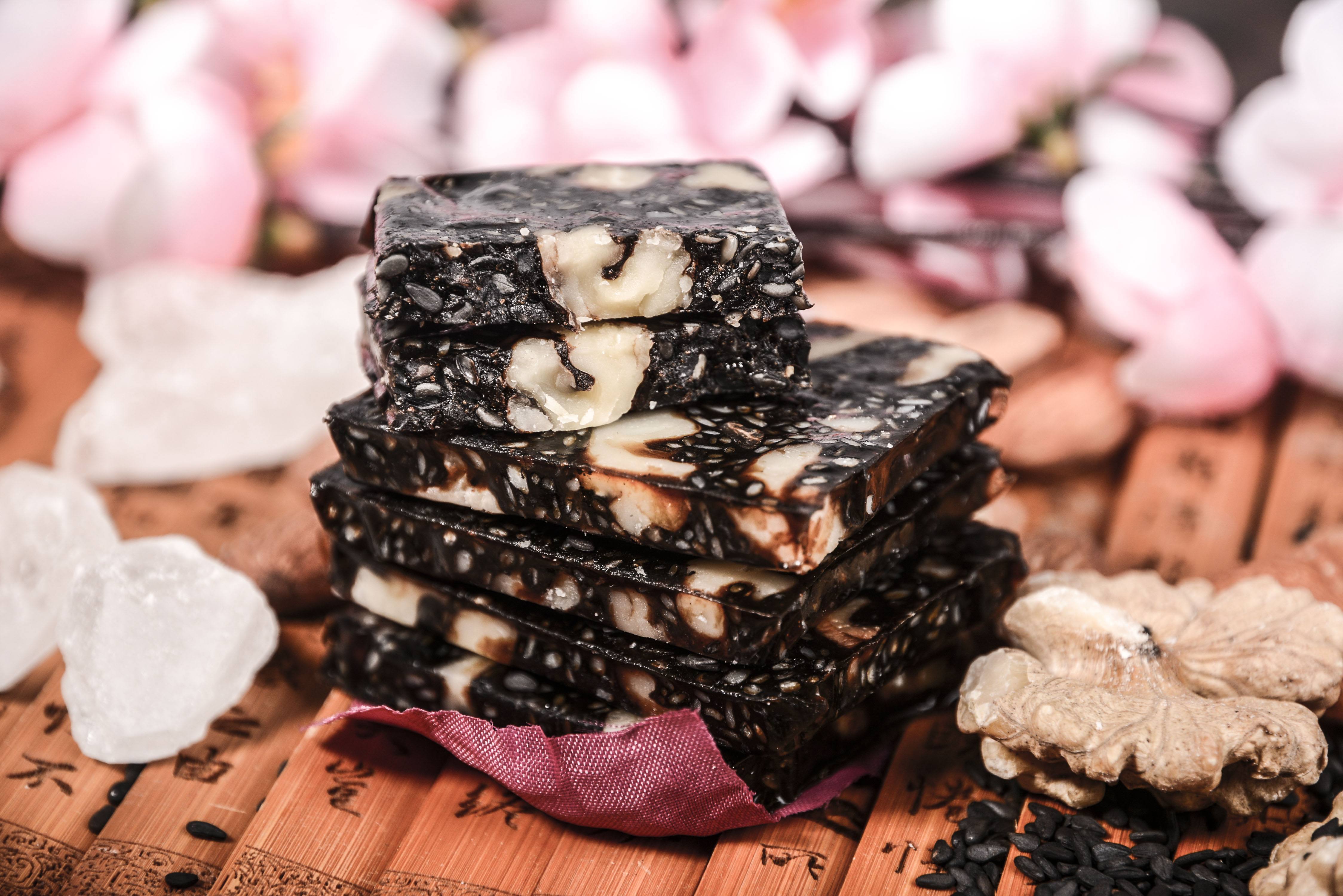 更年期|提醒常吃4种“催老”食物会让女人变老，提前进入更年期