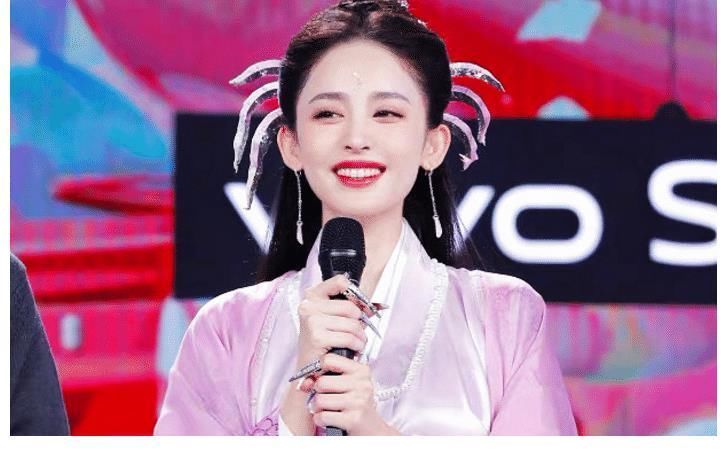 快乐大本营|谢娜暂退《快本》张雨绮补位后，又来一位女明星，常驻主持8期！