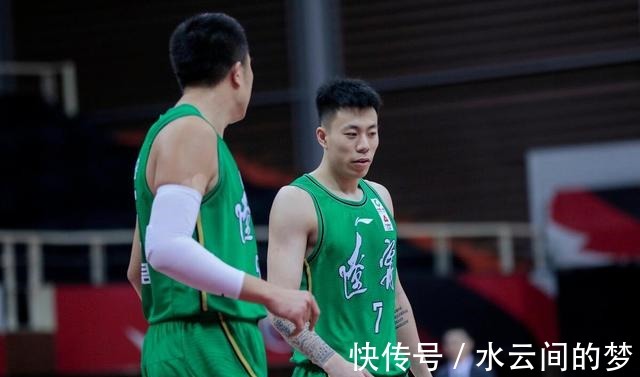 北京首钢|CBA排名胶着辽篮第一,广东下滑巨大,上海得分篮板助攻第一